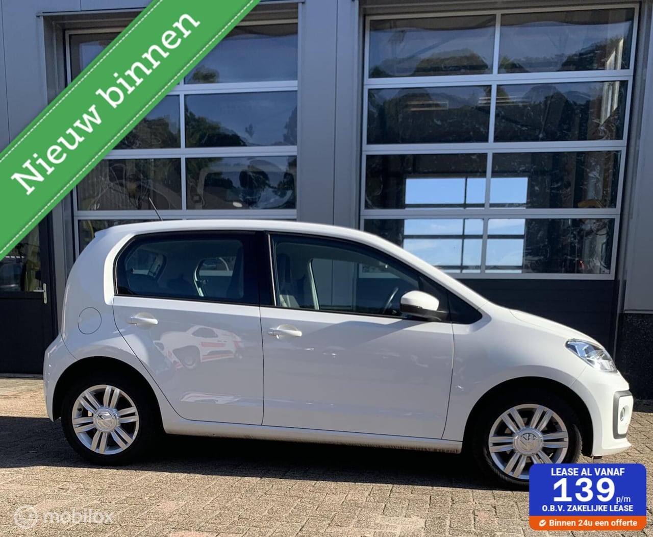 Volkswagen Up! - Volkswagen up 1.0 High up| 5-deurs|Cruise|Stoelverwarming - AutoWereld.nl