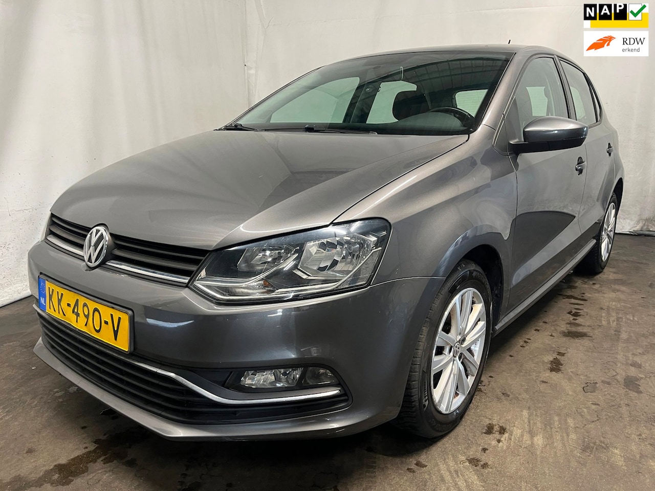 Volkswagen Polo - 1.4 TDI Comfortline SCHADEAUTO! - AutoWereld.nl