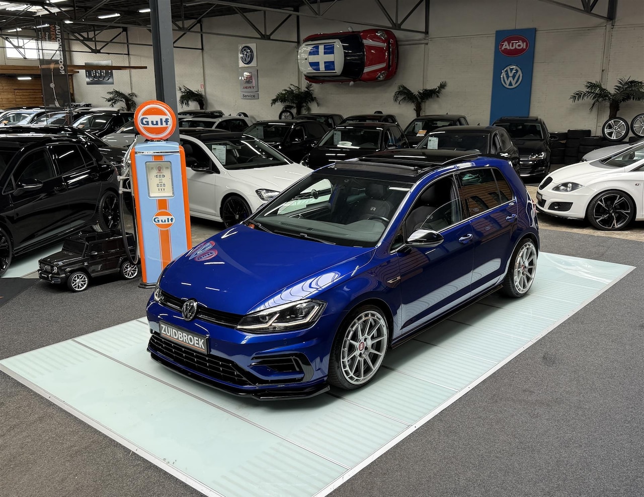 Volkswagen Golf - 2.0 R DSG | Vol optie | Pano | Dynaudio | Navi | Maxton - AutoWereld.nl