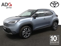Toyota Yaris Cross - 1.5 Hybrid 130 First Edition | Comfort Pack | Nieuw | Stoel- en Stuurverwarming | Parkeers