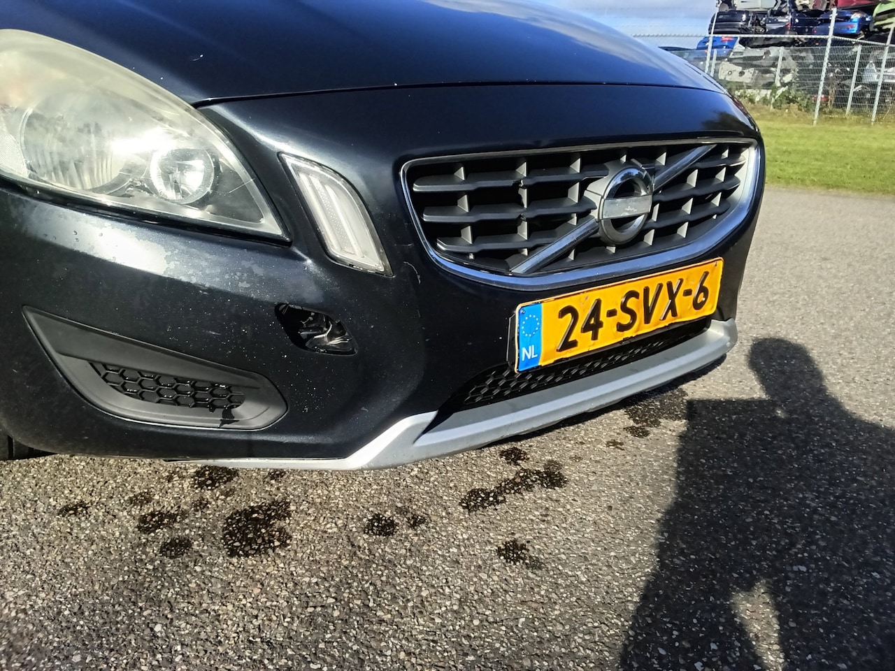 Volvo V60 - 2.0 D3 AUB ADVERTENTIE LEZEN!!!