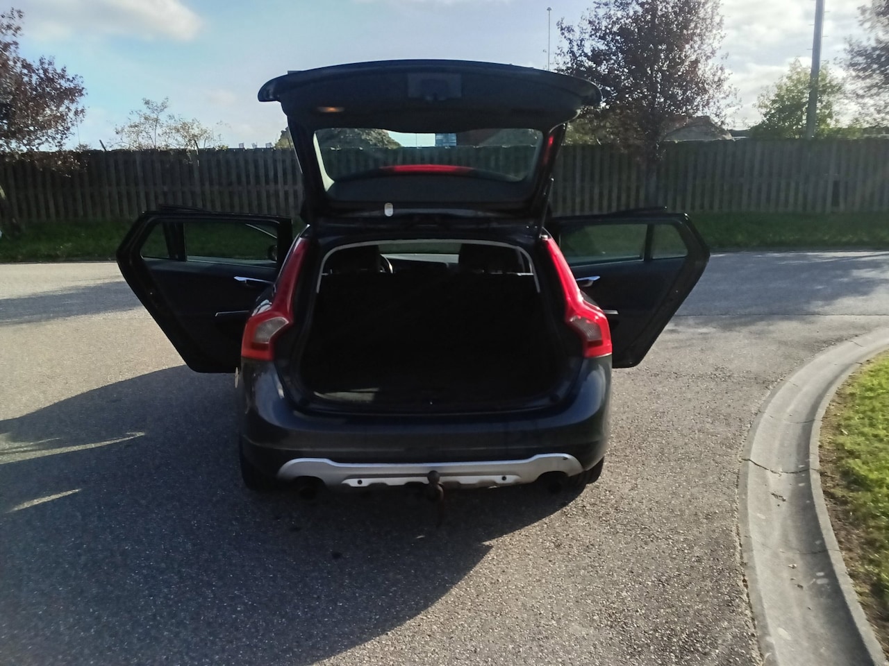 Volvo V60 - 2.0 D3 AUB ADVERTENTIE LEZEN!!!