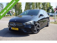 Mercedes-Benz B-klasse - 180 Business Solution AMG l Trekhaak l MBUX l Stoelverwarming l Virtual Cockpit l Smartpho