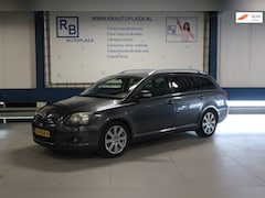 Toyota Avensis Wagon - 2.0 VVTi Business Pro AUTOMAAT/ TREKHAAK/ AIRCO