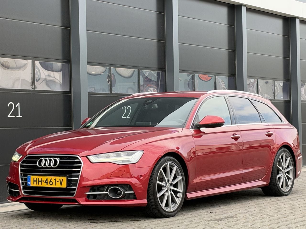 Audi A6 Avant - 2.0 TDI S-Line Bose Camera EURO-6 - AutoWereld.nl