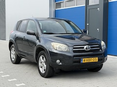 Toyota RAV4 - 2.2 D4-D D-CAT Executive Grijs kenteken koppeling