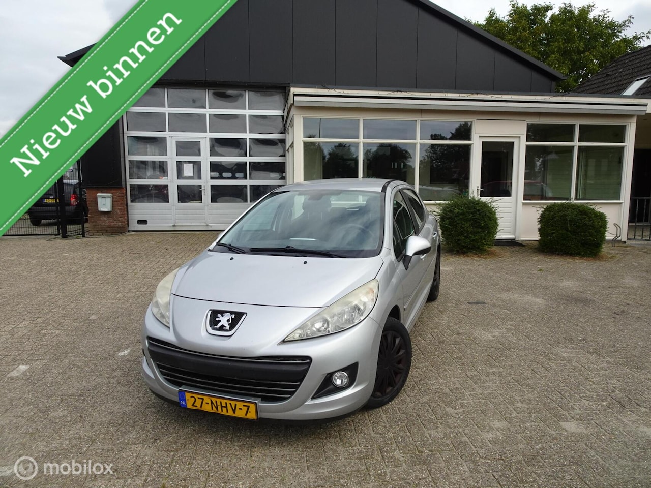 Peugeot 207 - 1.6 VTi XS 1.6 VTi XS - AutoWereld.nl