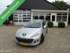 Peugeot 207 - 1.6 VTi XS