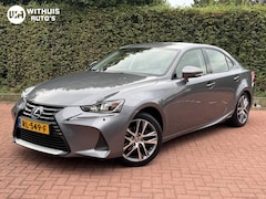 Lexus IS - 300h Facelift *Nieuwe Beurt+HHC* NAP Xenon
