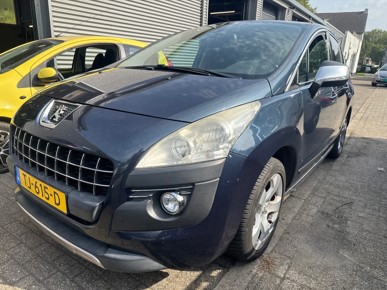 Peugeot 3008 - 1.6 HDiF Active 1.6 HDiF Active - AutoWereld.nl