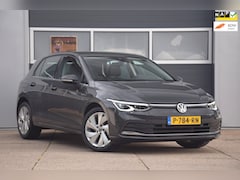 Volkswagen Golf - 1.5 TSI Style HEAD-UP/AUDIO PREMIUM/CAMERA/VERWARMDE VOORSTOELEN/