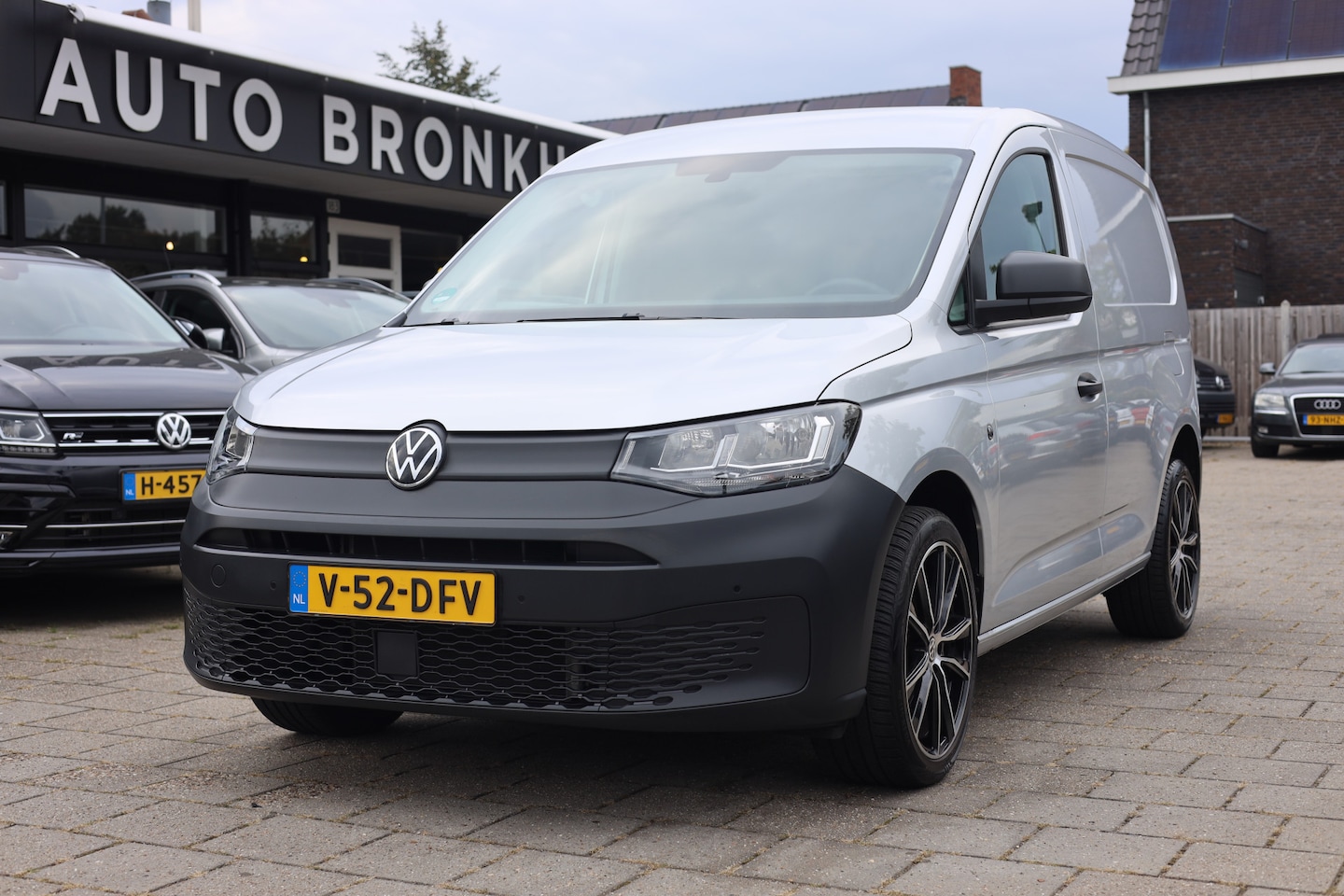 Volkswagen Caddy Cargo - 1.5 TSI COMFORT I 18 INCH I 1e EIG! I CARPLAY I 17776 KM! - AutoWereld.nl