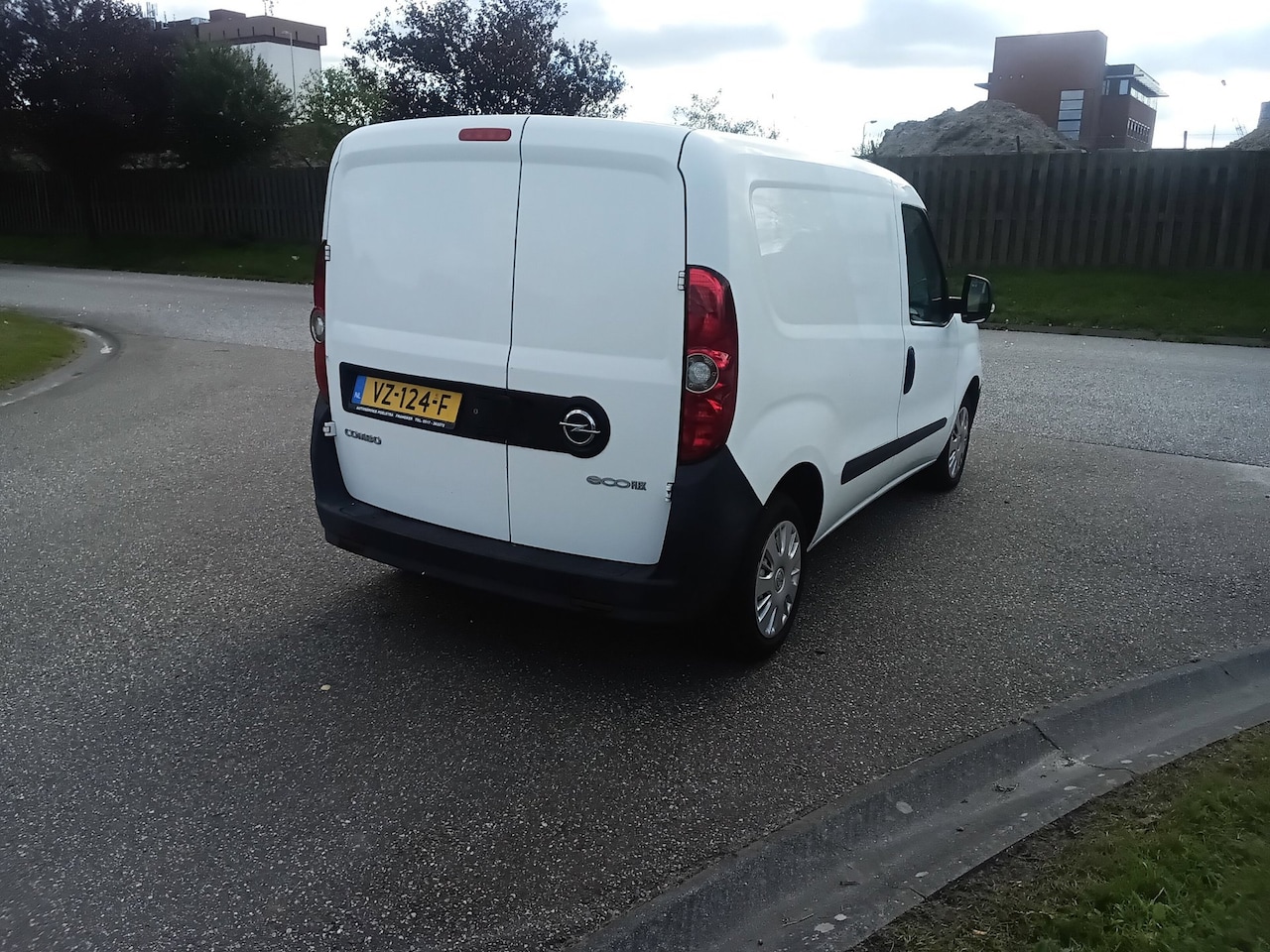 Opel Combo - 1.3 CDTi L1H1 ecoFLEX Selection EGR storing