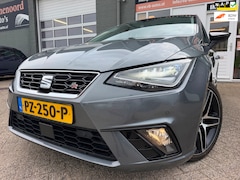 SEAT Ibiza - 1.0 TSI FR Business Intense parkeersensoren / camera en navigatie en carplay en cruise con