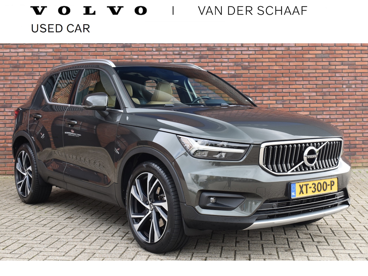 Volvo XC40 - T4 190PK Inscription | Trekhaak | Camera | Stoelverwarming | Climate control | - AutoWereld.nl