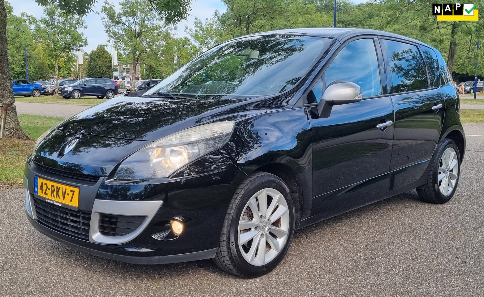 Renault Scénic - 1.6 Parisiènne 1.6 Parisiènne - AutoWereld.nl