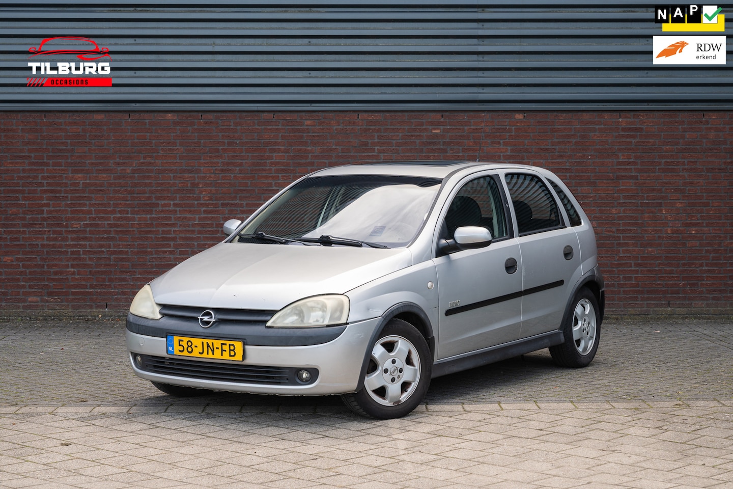 Opel Corsa - 1.2-16V Elegance Easytronic met APK en een kleine beurt - AutoWereld.nl
