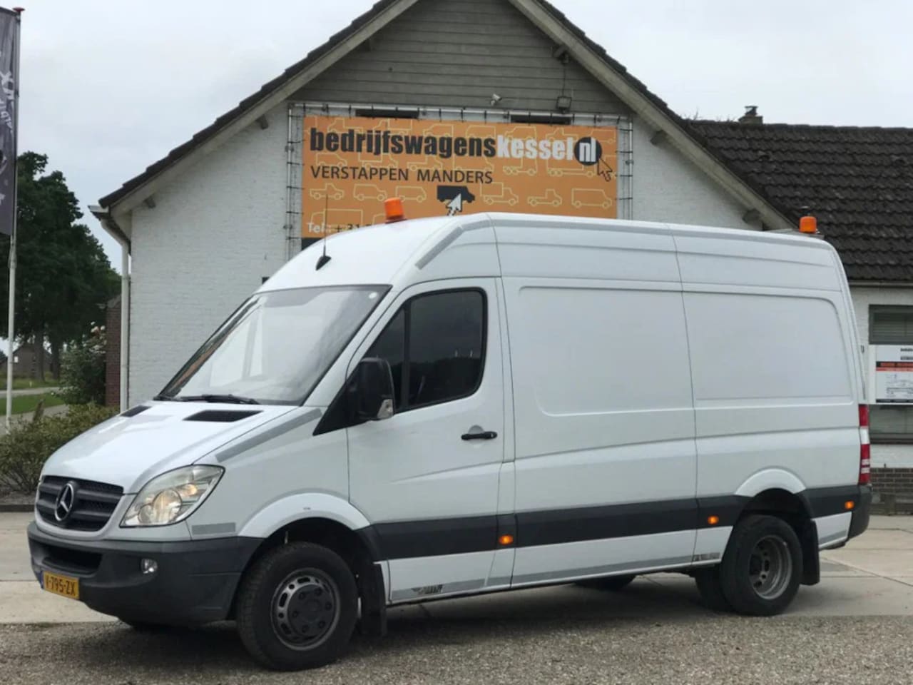 Mercedes-Benz Sprinter - 519 3.0 CDI V6 Dubbel Lucht L2H2 AC Trek. 3t - AutoWereld.nl