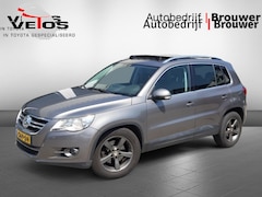 Volkswagen Tiguan - 2.0 TSI Sport&St.4M Automaat