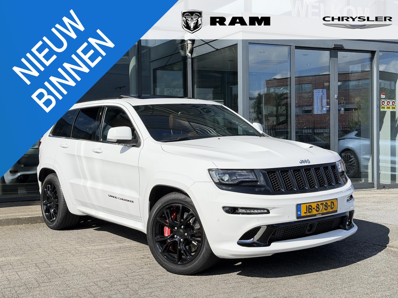 Jeep Grand Cherokee - 6.4 Hemi SRT Zeer nette auto! - AutoWereld.nl