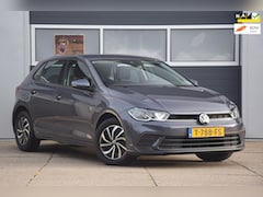 Volkswagen Polo - 1.0 TSI Life DRAADLOZE LADER/VERKEERSBORD DETECTIE/APPLE CARPLAY