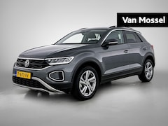 Volkswagen T-Roc - 1.5 TSI Life 75 Edition | 150 PK | Automaat | Apple Carplay / Android Auto | Parkeercamera