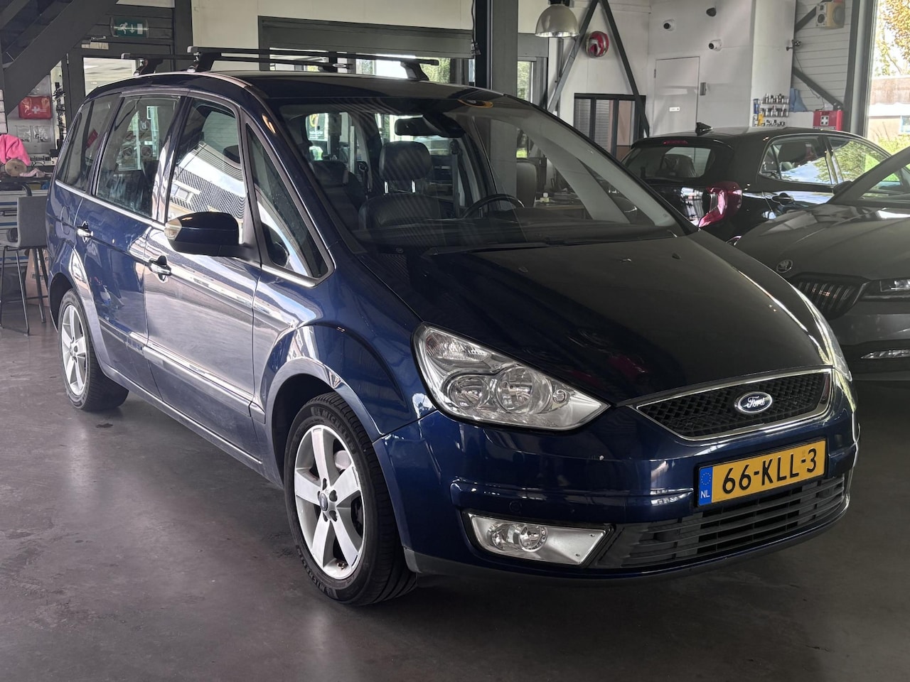 Ford Galaxy - 2.0-16V Titanium Limited 7 Pers - AutoWereld.nl