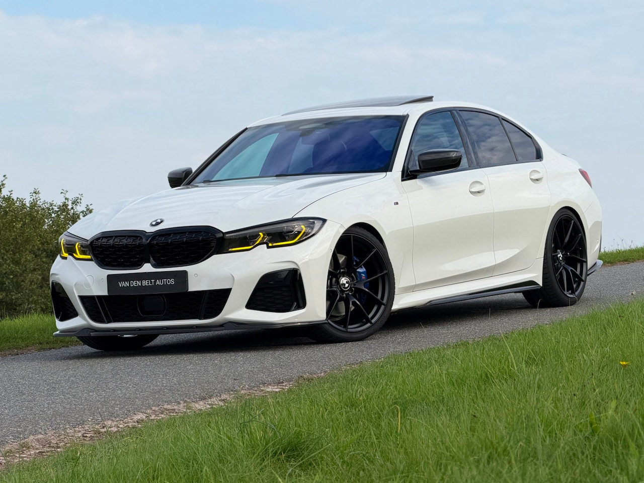 BMW 3-serie - M340i xDrive |Pano |Head-up |Downpipe |Laserlight |Harman/Kardon |Maxton |Virtual Cockpit - AutoWereld.nl
