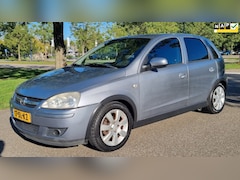 Opel Corsa - 1.2-16V Silverline
