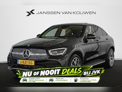 Mercedes-Benz GLC-klasse Coupé - 300e 4MATIC Premium Plus AMG Pano Burmester Luchtvering Treeplanken 20"