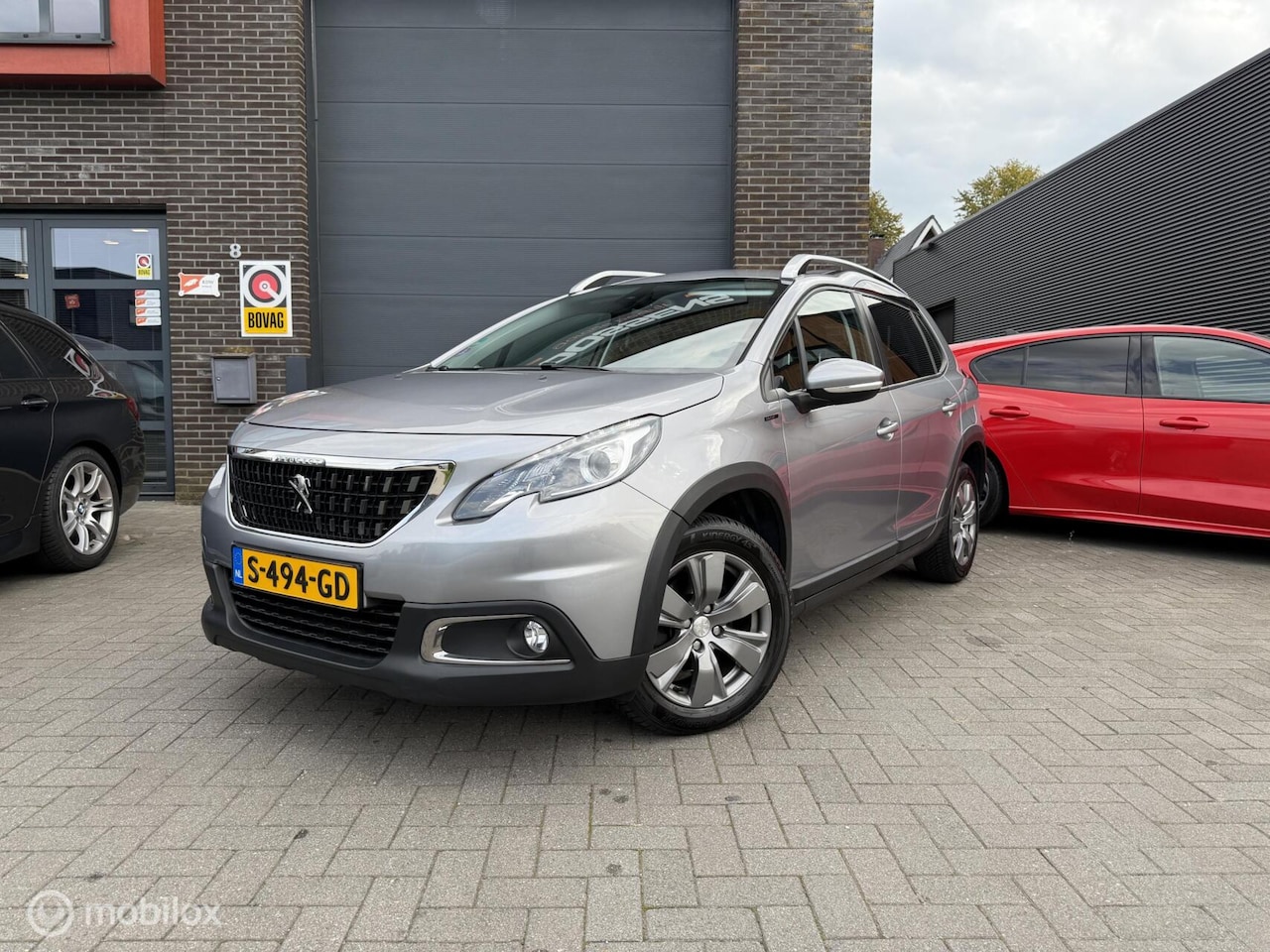 Peugeot 2008 - 1.2 PureTech Signature 1.2 PureTech Signature - AutoWereld.nl