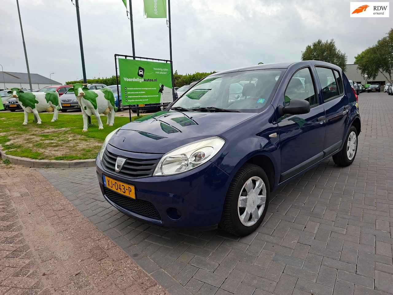 Dacia Sandero - 1.2 Lauréate / APK september 2027 - AutoWereld.nl