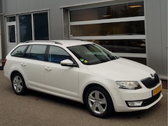 Skoda Octavia Combi - 1.6 Tdi 167.310Km Navi Ecc Cruise Pdc v/a