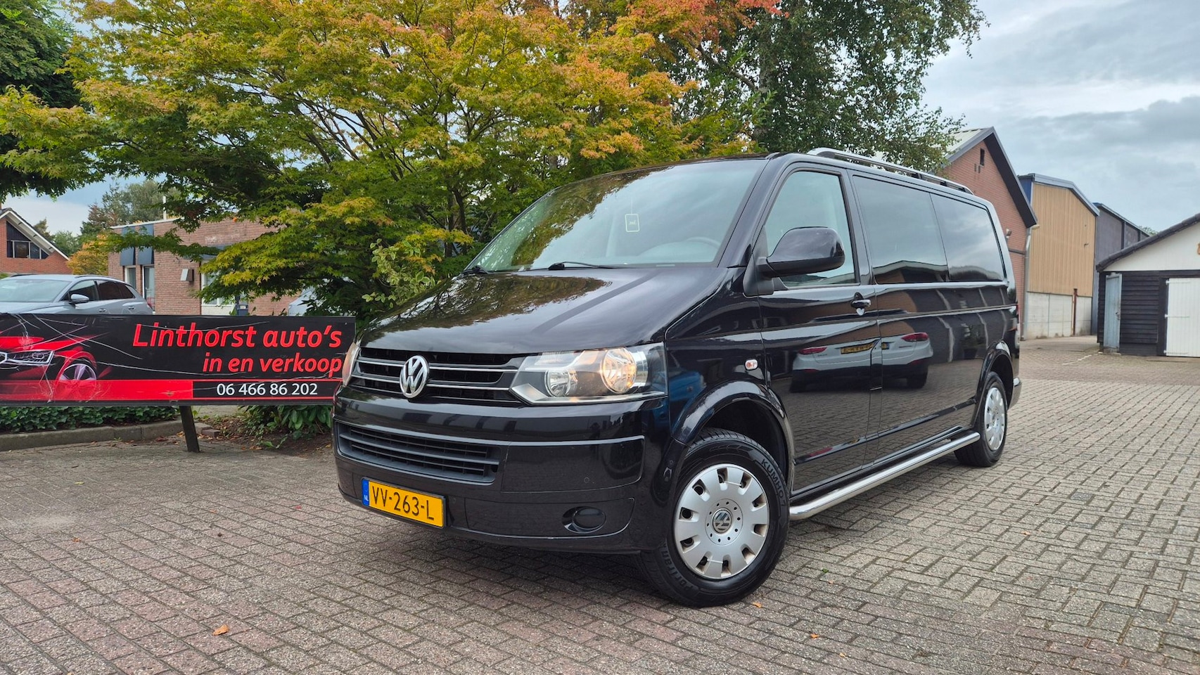 Volkswagen Transporter Caravelle - 2.0 TDI L2H2 CARAVELLE-AUTOMAAT-2013 - AutoWereld.nl