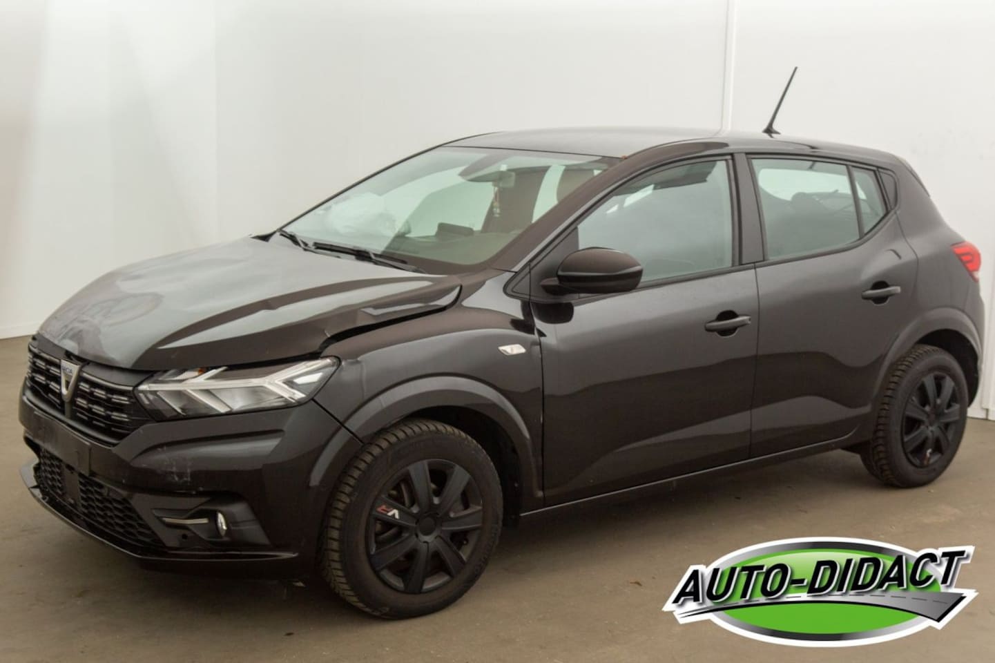 Dacia Sandero - 1.0 TCe Navi Camera 93.330 km Comfort - AutoWereld.nl