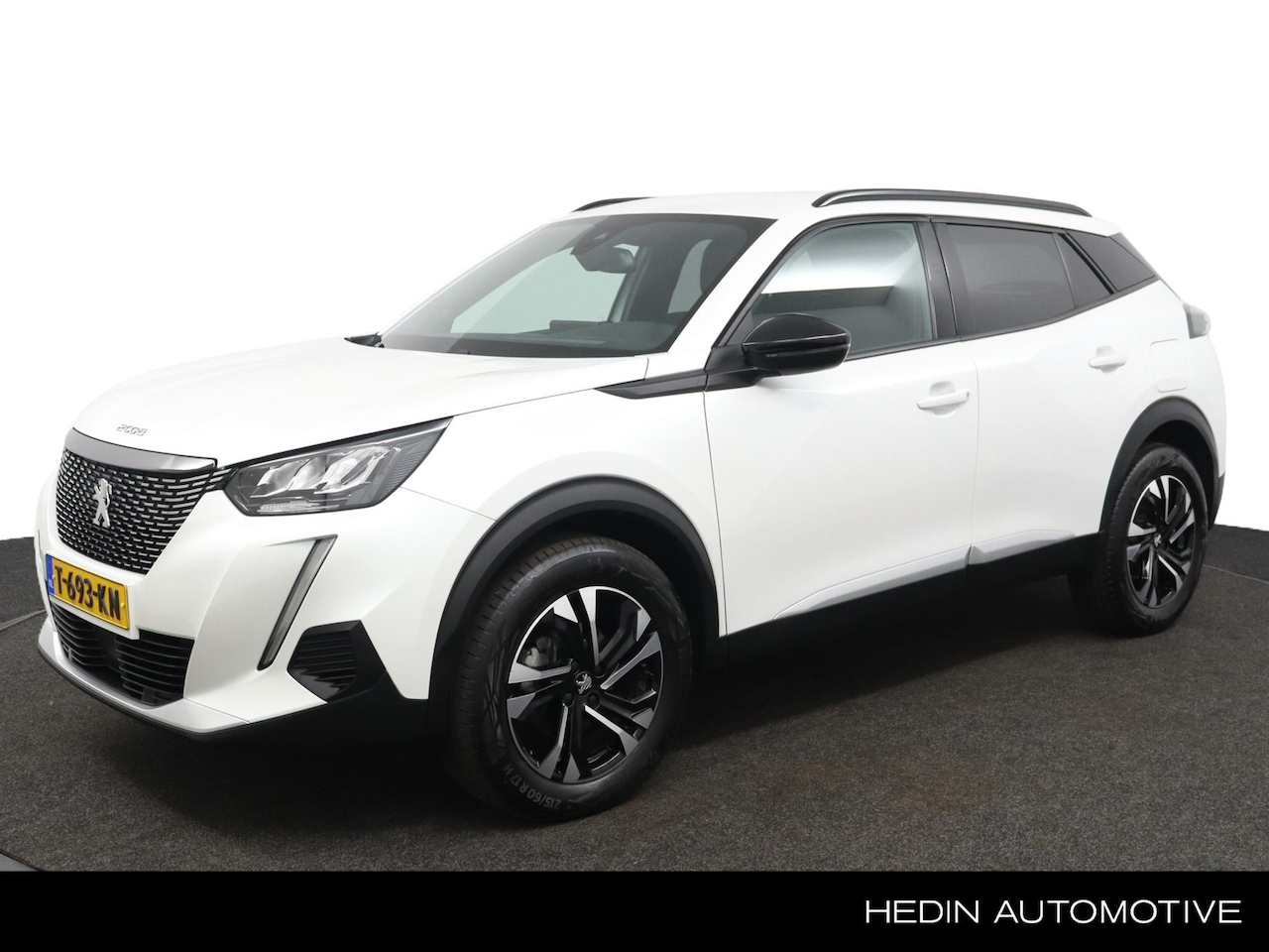 Peugeot 2008 - 1.2 100 pk Allure Pack | Navigatie | Apple carplay/Android auto | Trekhaak afneembaar | Li - AutoWereld.nl
