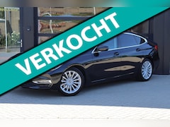 BMW 6-serie Gran Turismo - 630i High Executive | Dealer Onderhouden | Pano | Adaptive Cruise | Clima | Stoelverwarmin