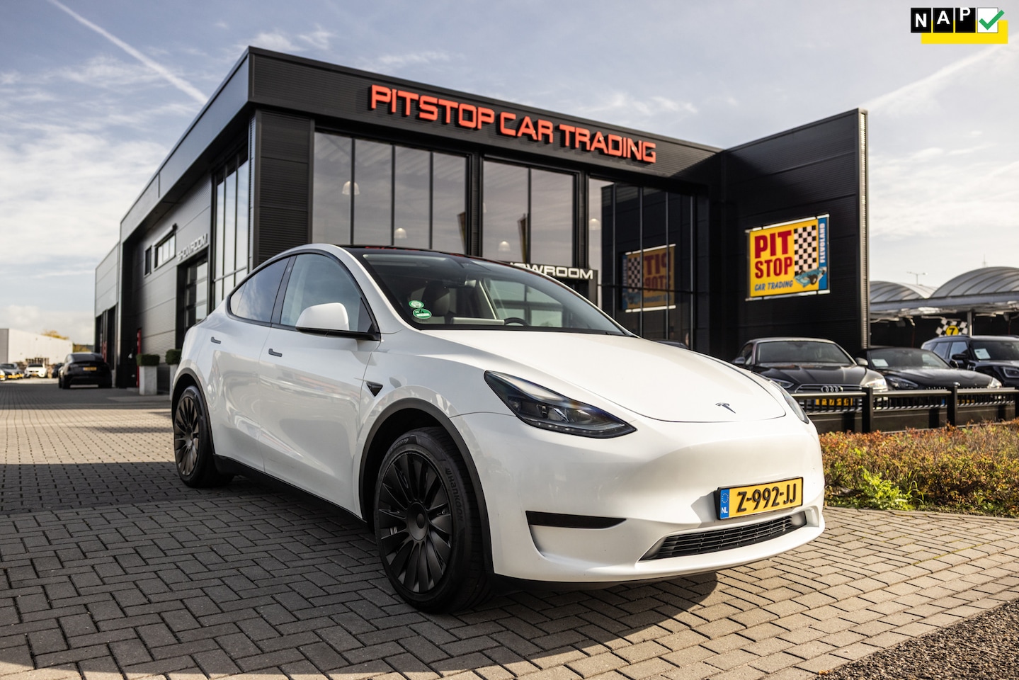 Tesla Model Y - RWD 58 kWh RWD 58 kWh, 239 PK, NL Auto, Autopilot, BTW Auto! - AutoWereld.nl
