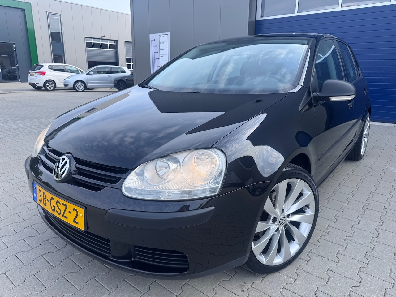 Volkswagen Golf - 1.6 Trendline|Airco|18 inch |Nap!! - AutoWereld.nl