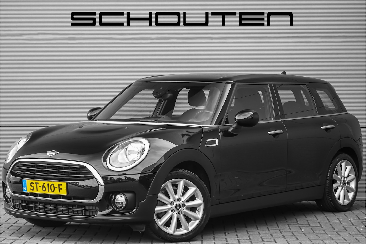MINI Clubman - 1.5 Cooper Salt Business Automaat CarPlay Trekhaak - AutoWereld.nl
