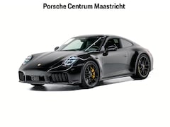 Porsche 911 - Carrera 4 GTS