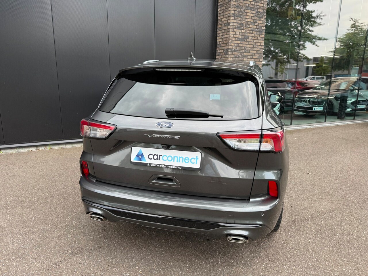 Ford Kuga - 2.5 225pk PHEV Vignale Navi, BLIS, Trekhaak, Adop Cruise, Camera's, Winter, Memory etc. et - AutoWereld.nl
