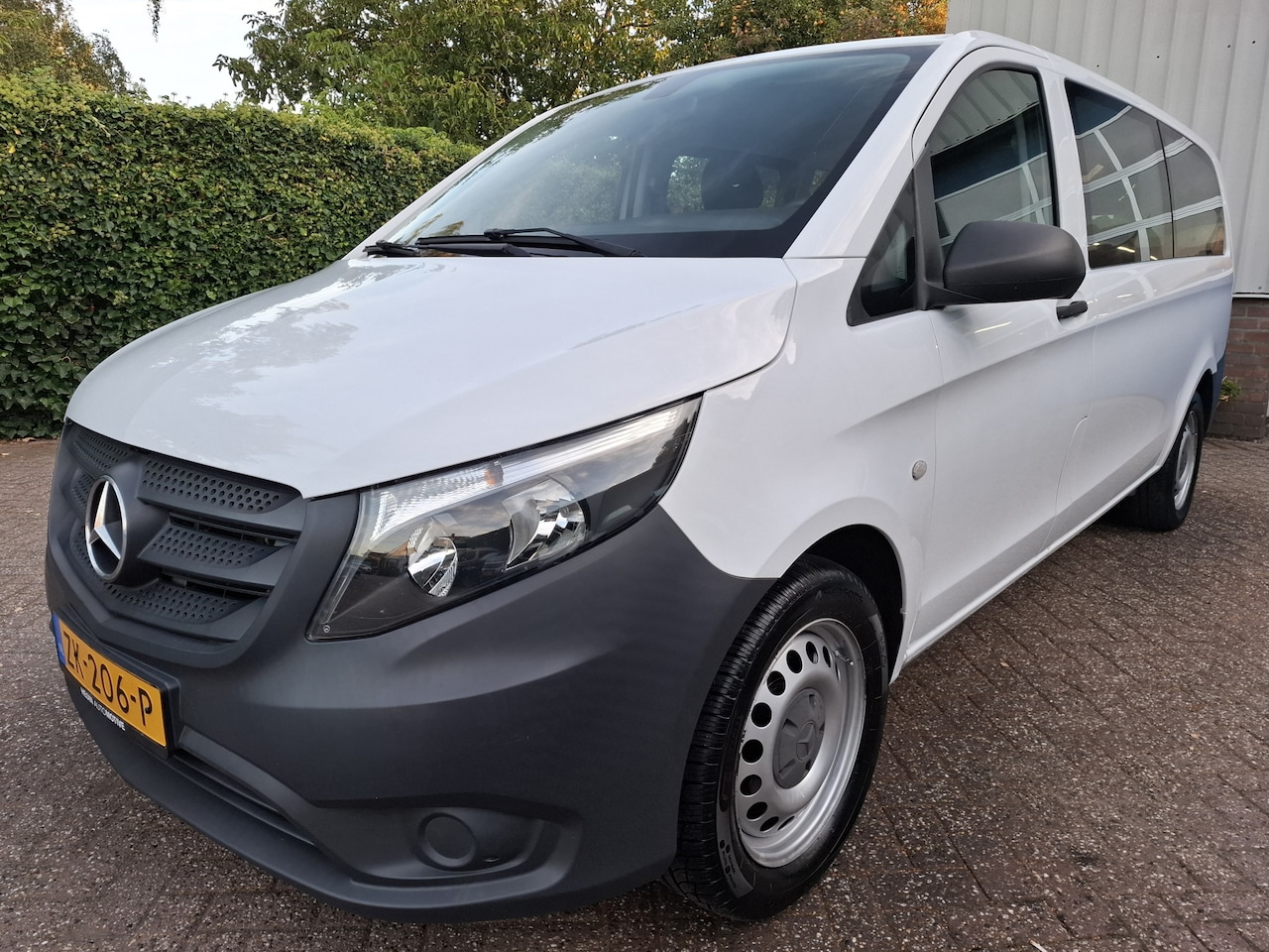 Mercedes-Benz Vito Tourer - 114 BlueTEC 24995.- INCL BTW 9-PERSOONS AUTOMAAT 135PK - AutoWereld.nl