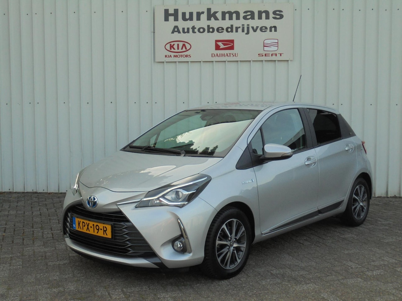 Toyota Yaris - 1.5 HYBRIDE AUTOMAAT Y20 TOP ONDERHOUDEN - AutoWereld.nl