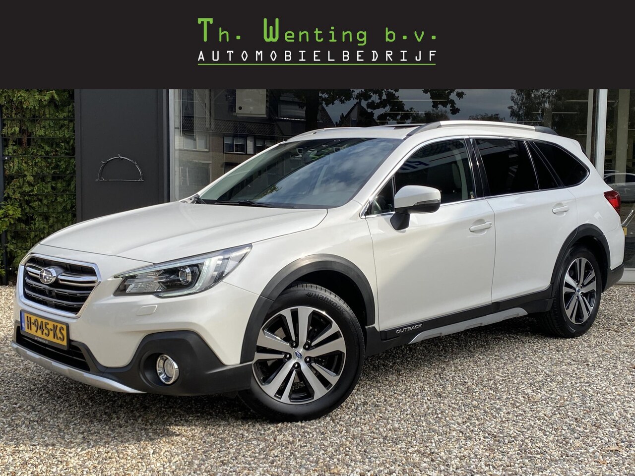 Subaru Outback - 2.5i Premium | Trekhaak | Opendak | Apple Carplay | 2000 KG trekgewicht | Lederen bekledin - AutoWereld.nl