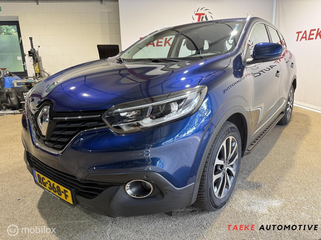 Renault Kadjar - 1.2 TCe Limited AUT/CLIMA/CRUISE/PDC/APK/NAP - AutoWereld.nl