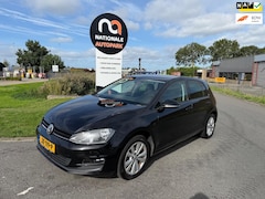 Volkswagen Golf - 1.6 TDI Comfortline BlueMotion | 2016 | Diesel | Handgeschakeld | Scheur in RAAM