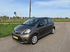 Toyota Aygo - 1.0 VVT-i Now