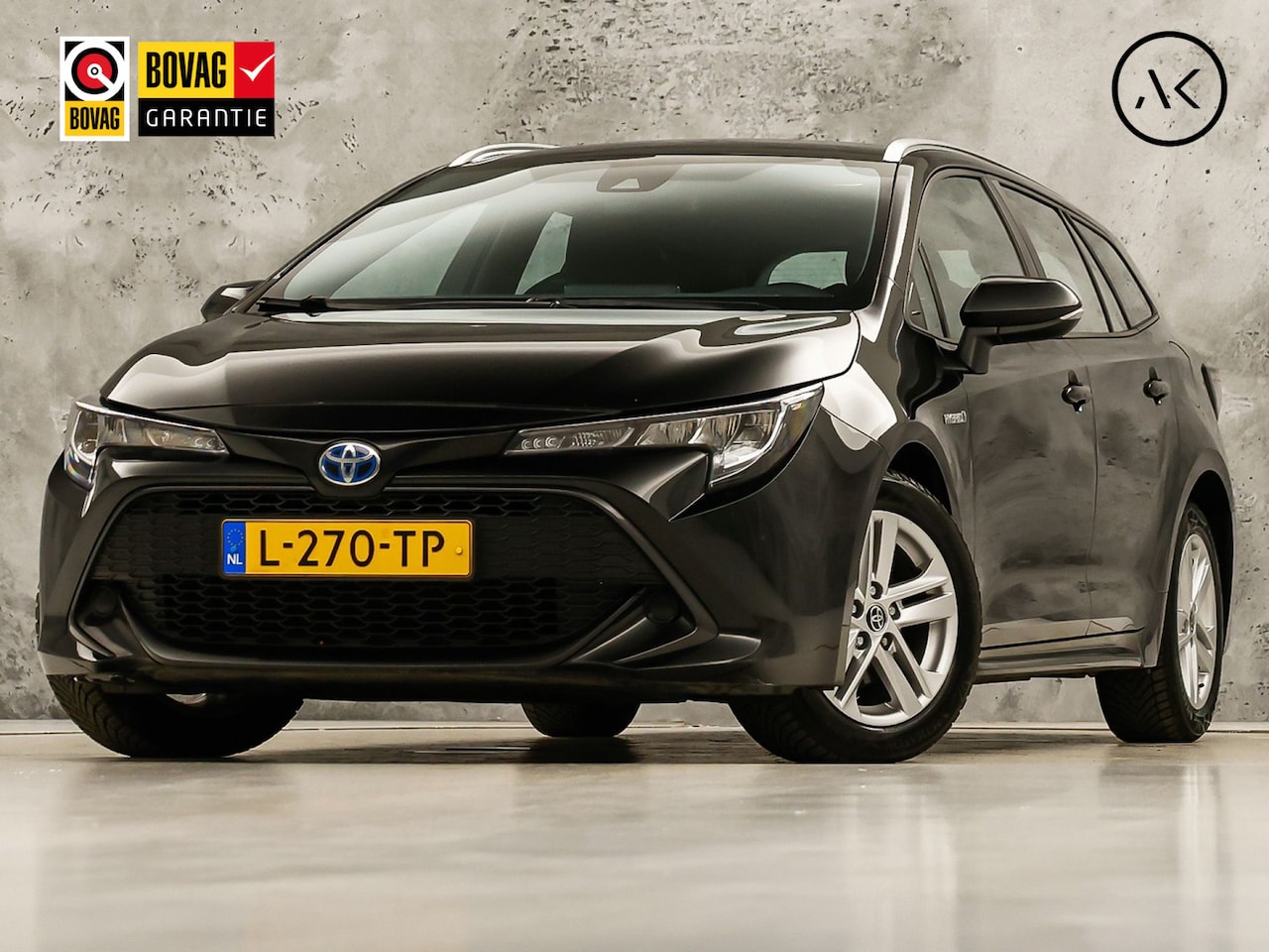 Toyota Corolla - 1.8 Hybrid Sport Automaat (APPLE CARPLAY, 1e EIGENAAR, CAMERA, ADAPTIVE CRUISE, SPORTSTOEL - AutoWereld.nl
