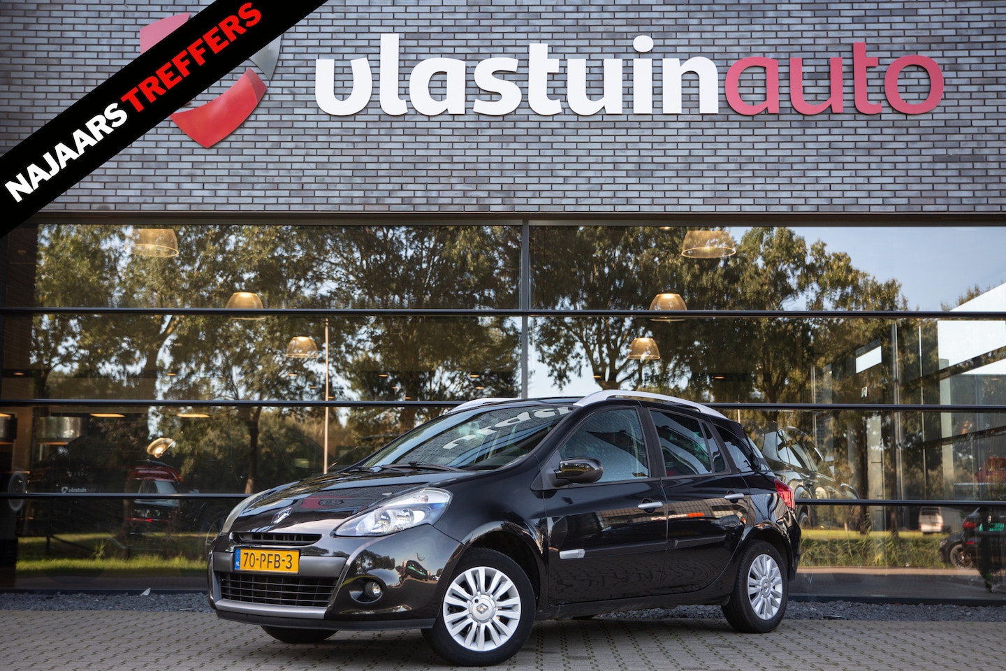 Renault Clio Estate - 1.2 TCE Collection 1.2 TCE Collection , Cruise, Koude airco, LMV - AutoWereld.nl